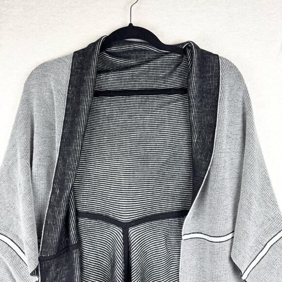 Lululemon Exaltation Wrap Merino Wool Black/Silver Ice - Yoga Gym Travel Commute - Picture 13 of 16